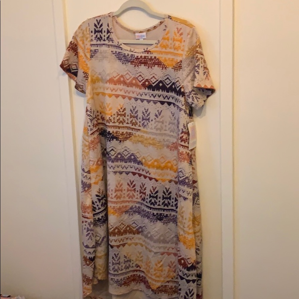 Jacquard Lularoe Carly